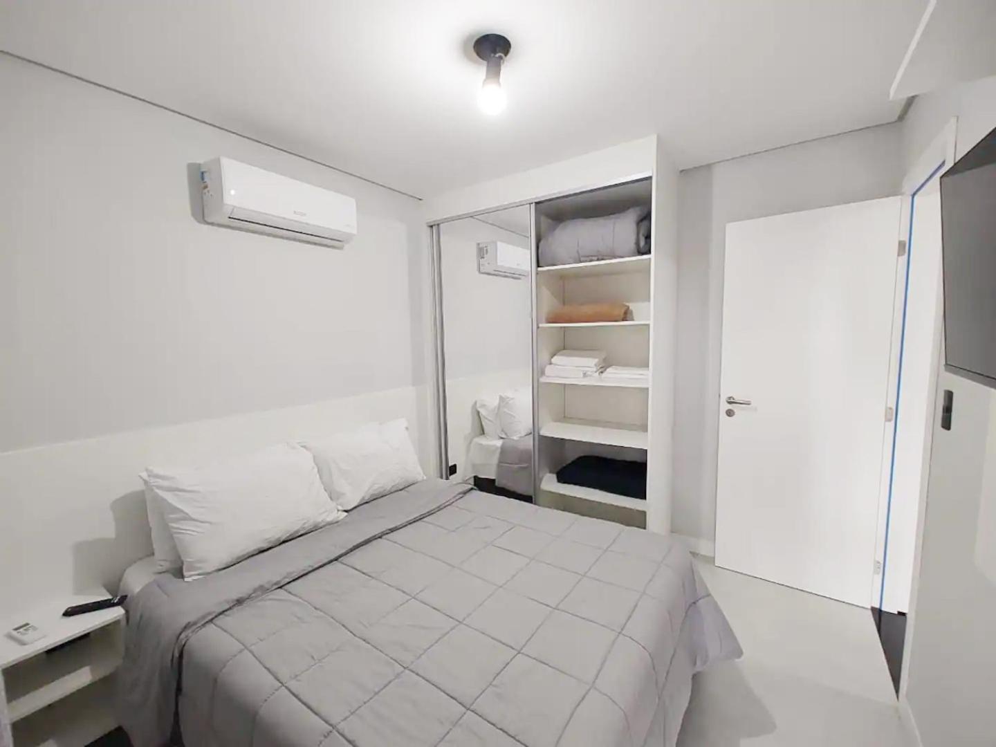 Apto Com Lazer Completo, Piscina, Ar, Mercadinho E Pet Friendly A 1 Min Da Praia Praia Grande (Santos) Exterior foto